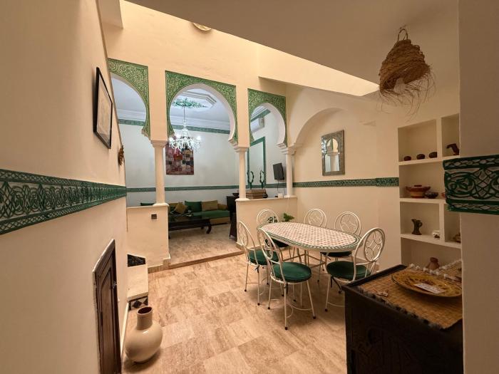 Dar Tariq 3 suites avec pisicine