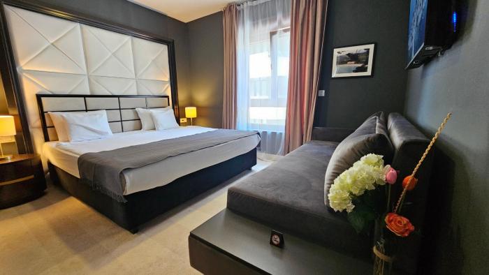 Azure Family Sea View Apartment