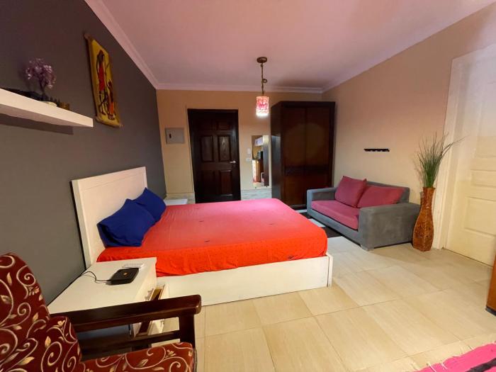 Family-Friendly Studio, Beach and Pools Access