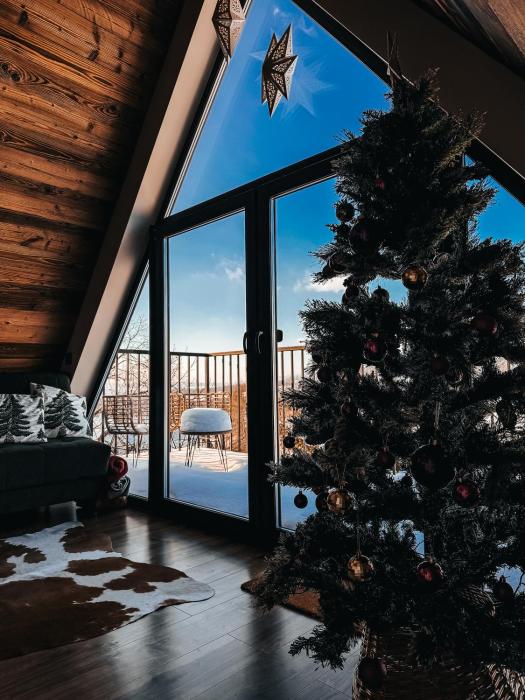 Okno w Gorce- 1 apartament z BALIĄ na wyłączność- Gorce, Pieniny, jezioro Czorsztyńskie