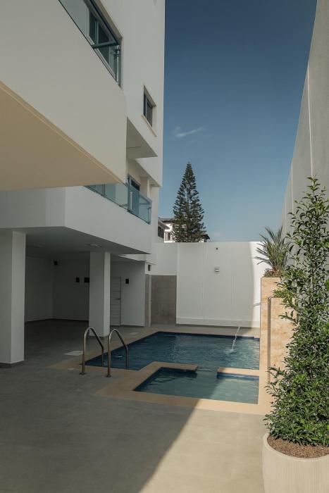 Complete and Modern Apartment Alvamor Building