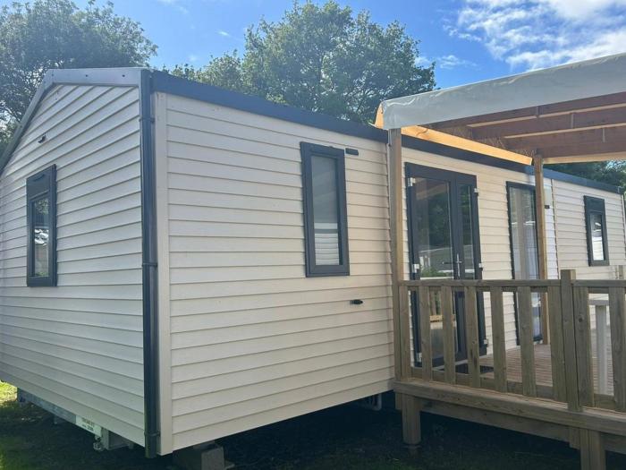 Mobil home 4 personnes avec terrasse à Dolus-dOléron - API-1-52-1442