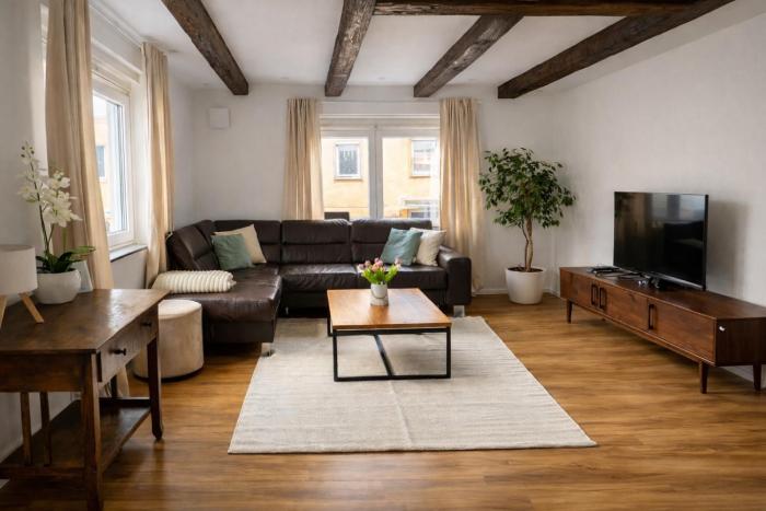 Central and spacious living in Laichingen