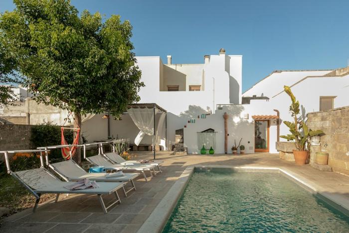 Townhouse with pool in Salento, Puglia