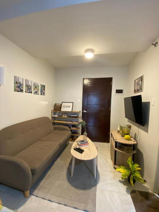 CASA PLEÑOSES by R & A