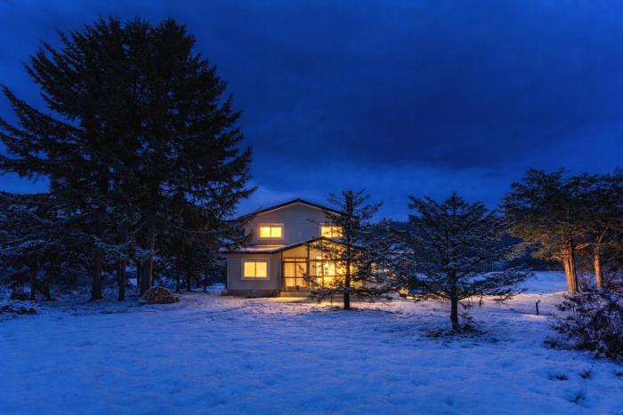 Ubaku Villa 美瑛一棟貸し別荘 Private Nature Retreat in Biei Hokkaido