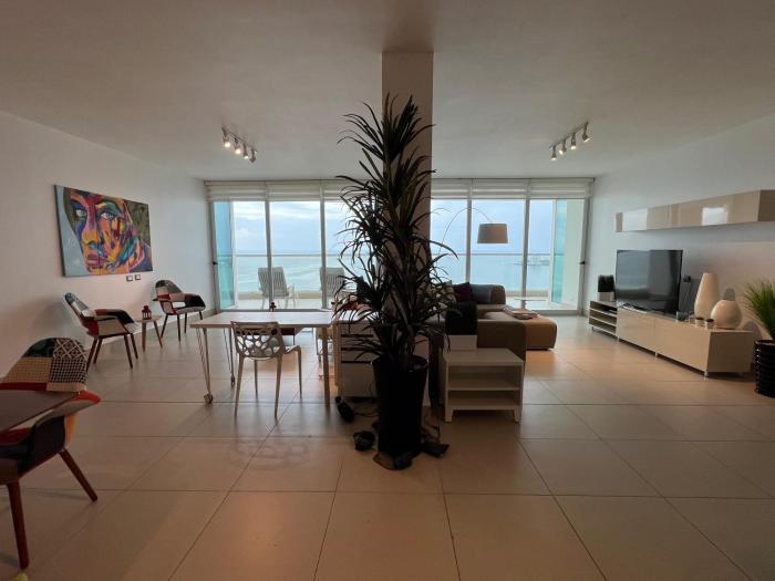 Luxury Beachfront - Bahía Resort - Nueva Gorgona