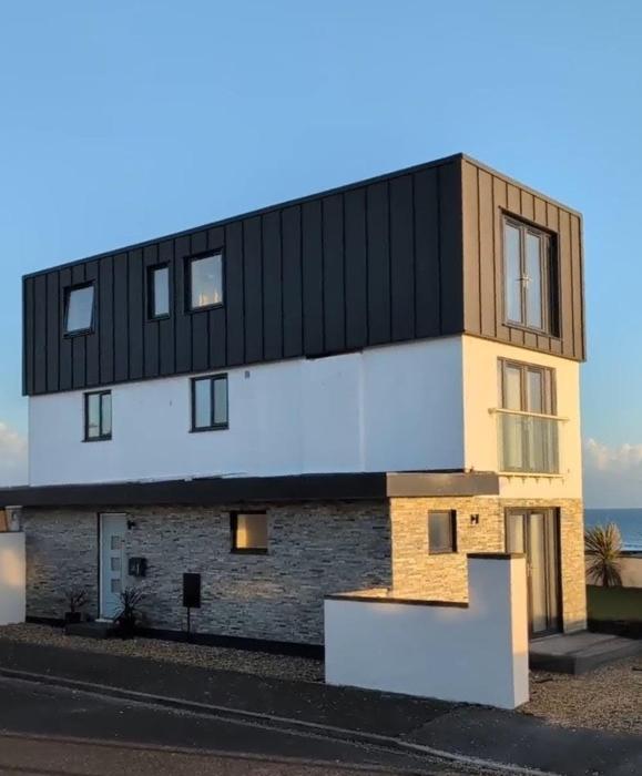 Bournemouth Beach & Sea Views