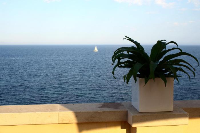 Palazzo Colpace, Luxury Apartment in Ancient Building