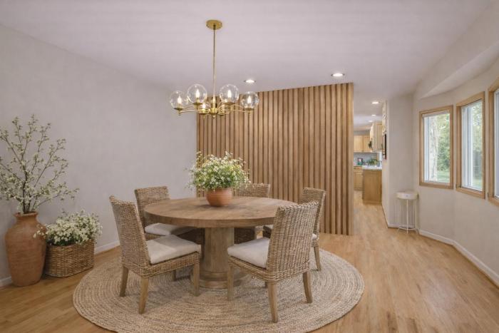 Renovated 4BR 20min to Arrowhead Stadium Sleeps 10