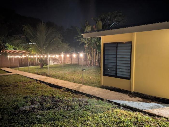 Casa Girasol - AC - WIFI 100mbps - Intimate courtyard