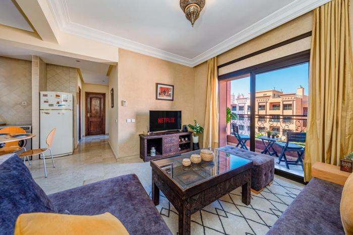 Cocon Ocre Pool and Balcony