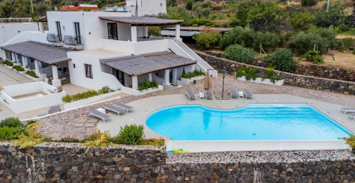 Casa FILICUDI LISCIO by Filicudi Art & Stay