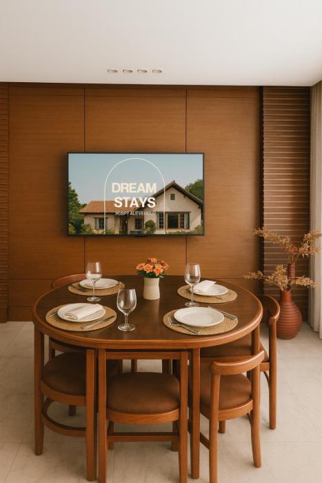 Blueground - Private Poolside 2BR in Lakeview