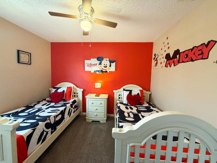 The Beauty at Emerald Island