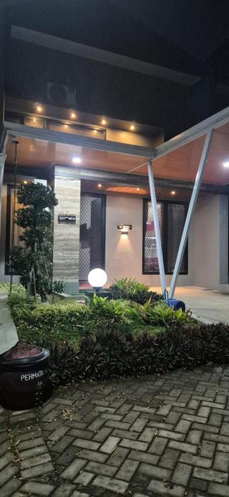 Villa Fahmily Jatim Park 3 di Kota Batu