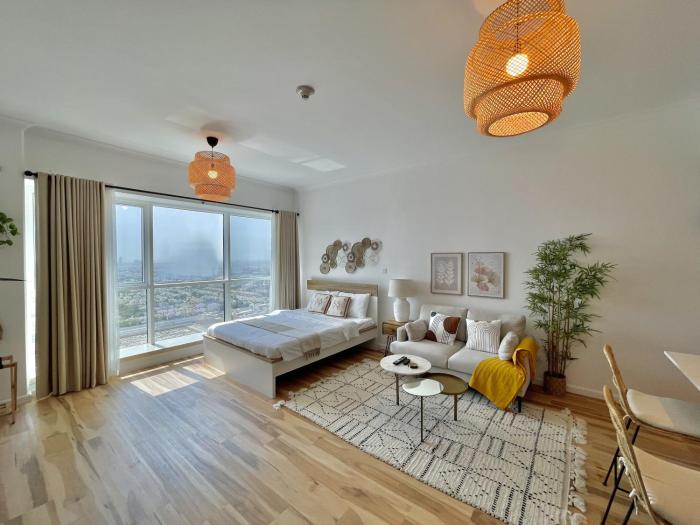 Spacious Jlt High Floor Studio Wstunning Views