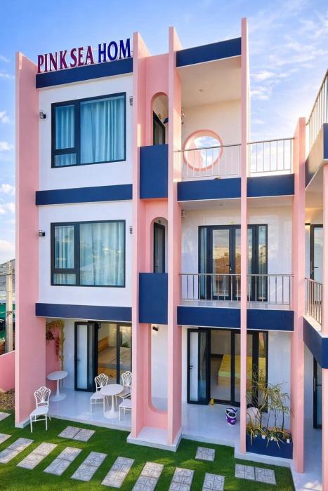 Pink Sea Villa