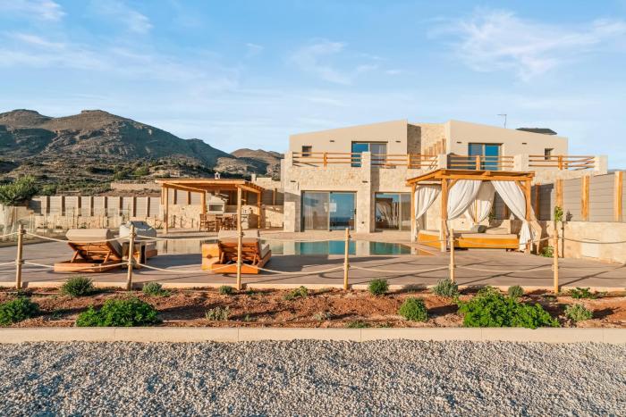 Serene Villas, by Estia