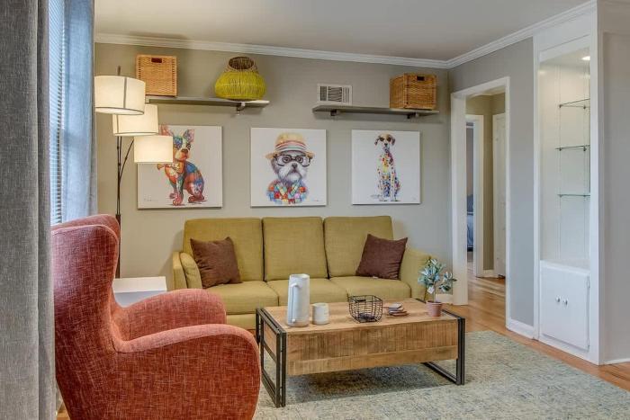 The Emmy Lou by Stay Local Nashville