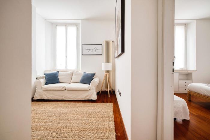 Lorenteggio - Elegant Apartment