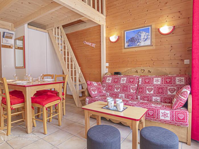 Chalet cosy 2 pièces près des pistes, 6 pers, parking inclus - FR-1-840-23