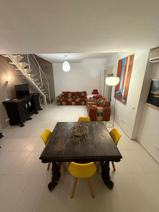 Hola House Politeama Theatre