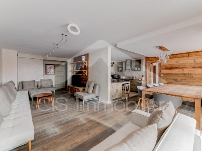 Appartement 6 pièces rénové pour 10, centre Méribel, proche pistes, avec Wifi - FR-1-411-8