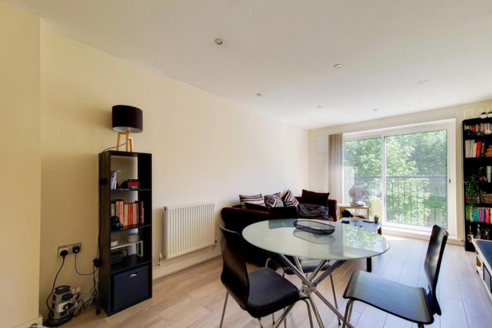 Apartment near Canary Wharf, Quiet Docklands