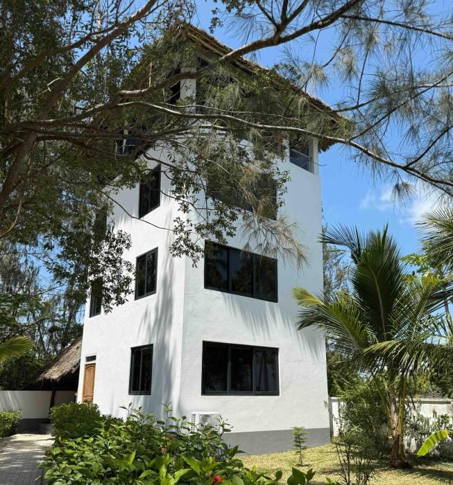 Watertower by Manolo Beach Resort