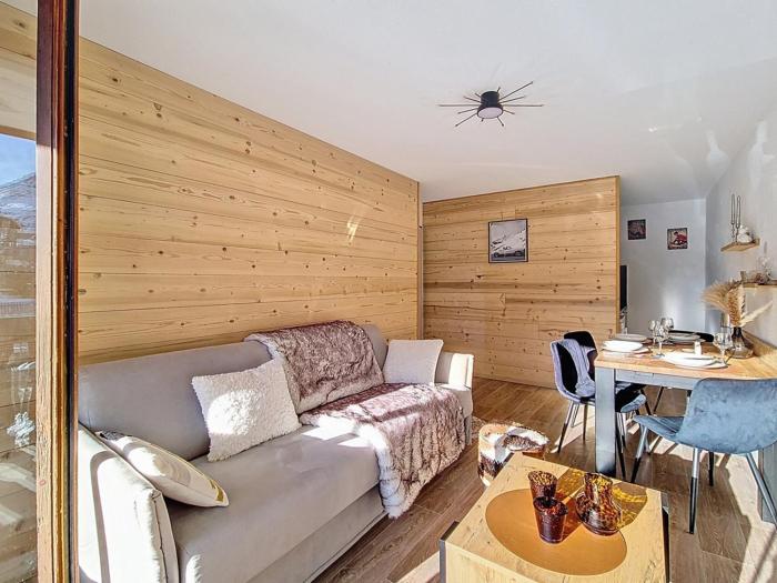 Appartement lumineux avec balcon, proche des pistes - 4 personnes - FR-1-832-6