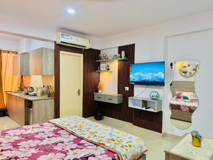 Lavish studio in Ghaziabad