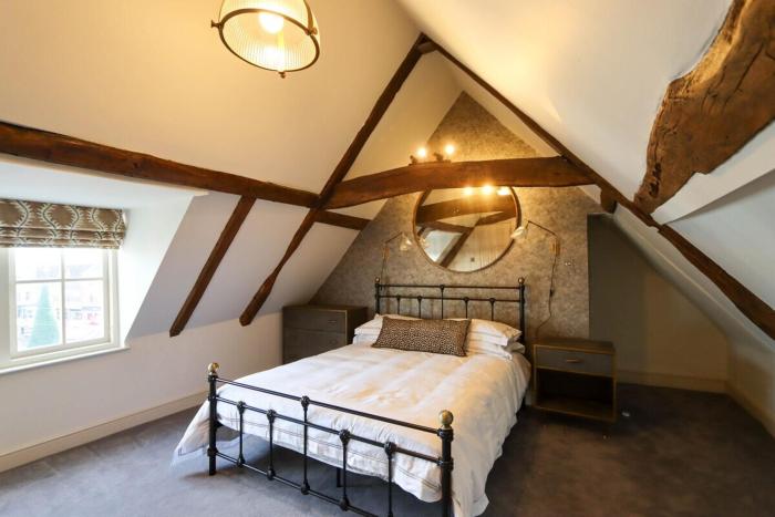 The Links Apartments - Overlooking Newark Market Place