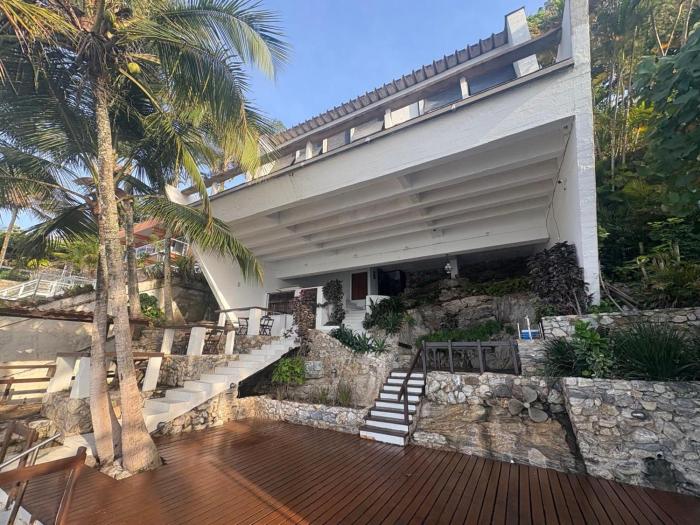Casa para alugar em Condomínio Peninsula Guarujá