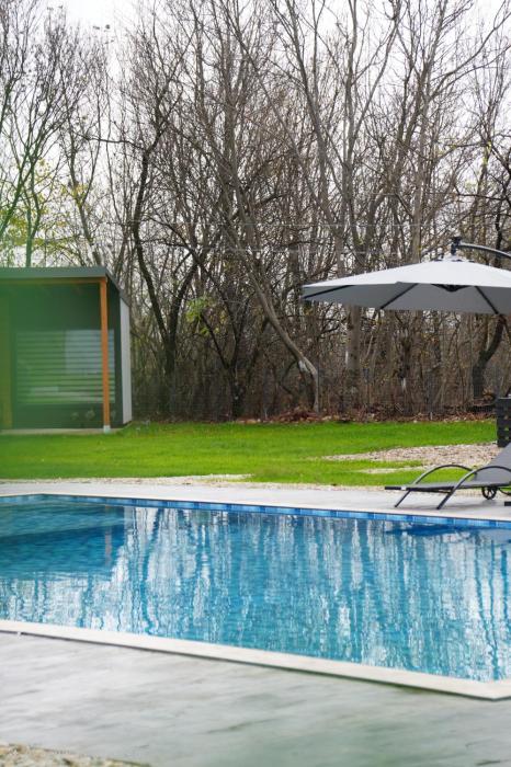 Badash Tiny Village Cozy Tiny House Piscina & BBQ in Natura