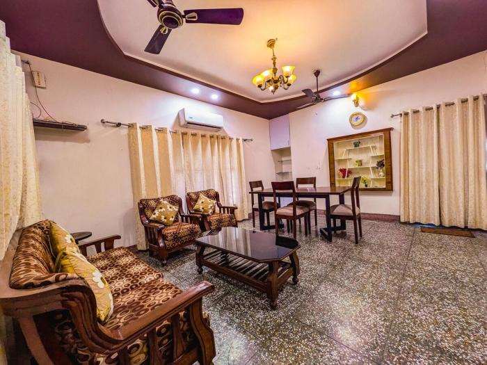 Nature Nest - 3BR Peaceful Dehradun by Homeyhuts