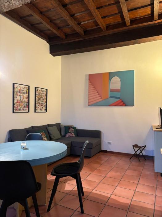 Milans secret courtyard - Historic center