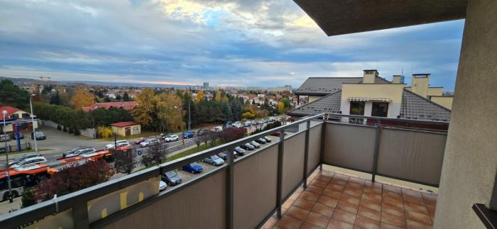 Apartment next to the hospital with a panoramic view of the city