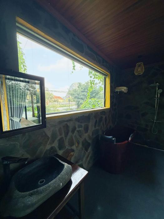 Trang An Mountain Ecolodge