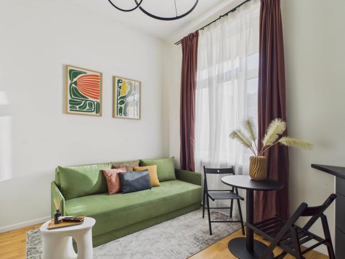 City Centre Studio - near Central Station