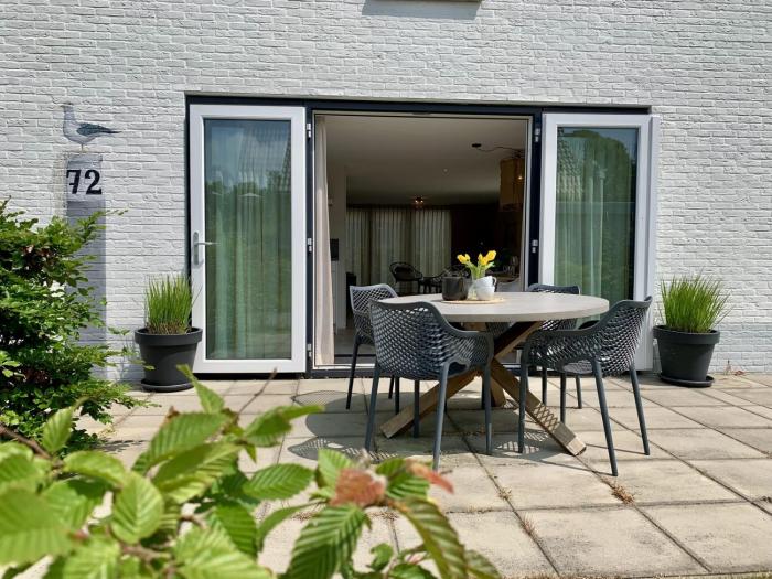 Vakantiehuis De Wielen 72