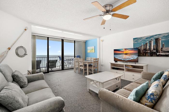 Pyramid 8G - Shore is Peaceful