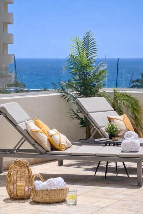 Noctua Estepona Puerto Alto 018