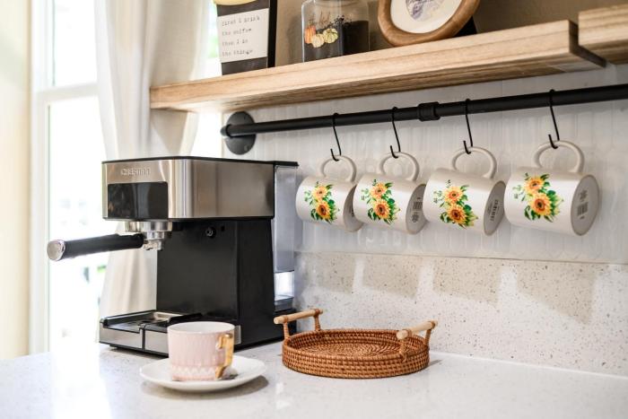 Modern Cozy Stay w Outdoor Patio & Grill