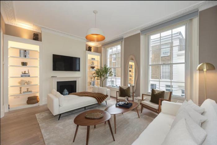 Chelsea Lux Apartments on Kings Road- 5min Sloane Square Underground