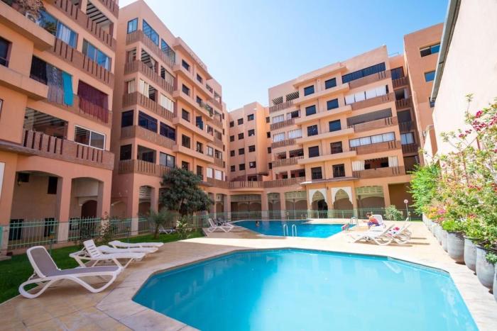Calm Apartment with Pool in Geuliz marrakech Close to Medina