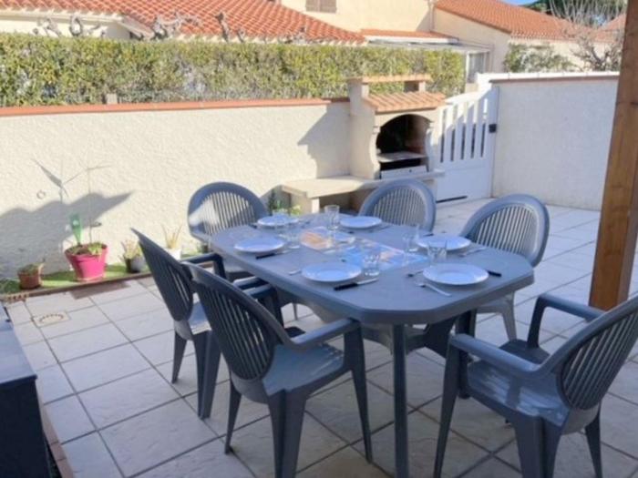 Charmante maison climatisée avec terrasse, parking privé à 600m de la plage, pour 6 personnes - FR-1-529-46