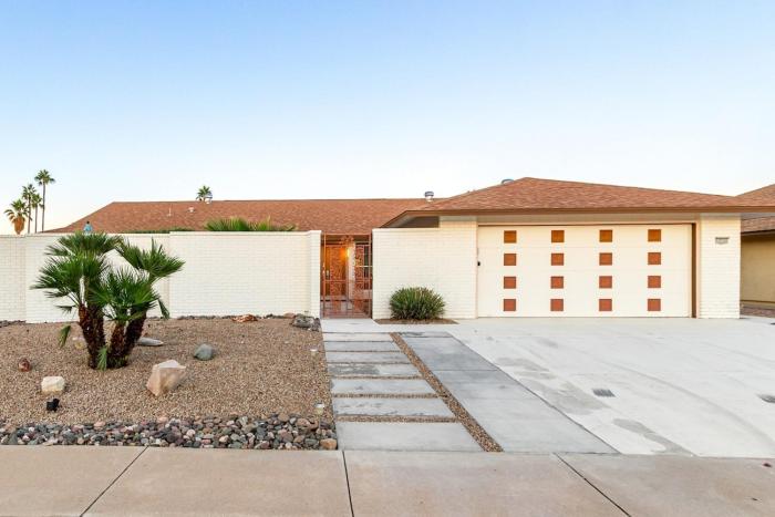 Super Relaxing & Stately