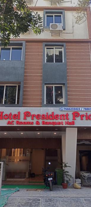 Hotel President Pride