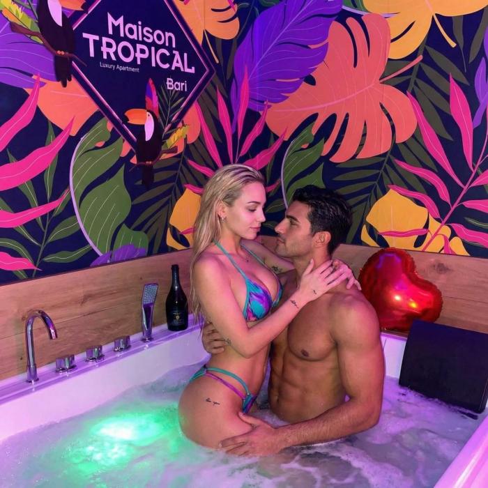 Suite Maison Tropical - Luxury Apartment con Jacuzzi - Bari Centro